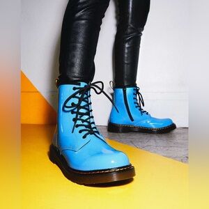 Dr. Martens 1460 Patent Leather Boots – Blue